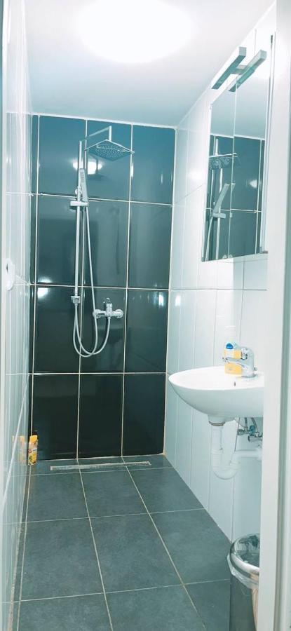 Comfort Triple Room Hn Viena Exterior foto